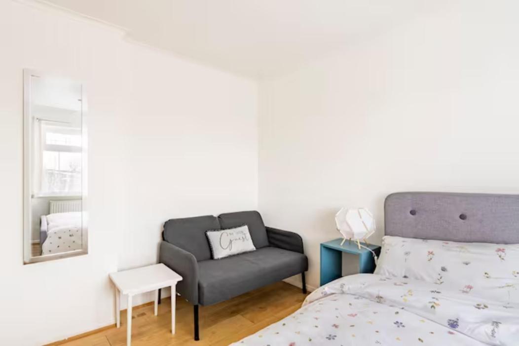Luton Airport House In Quiet And A Very Pleasant Area, Near London Luton Airport Luton (Bedfordshire) Eksteriør bilde
